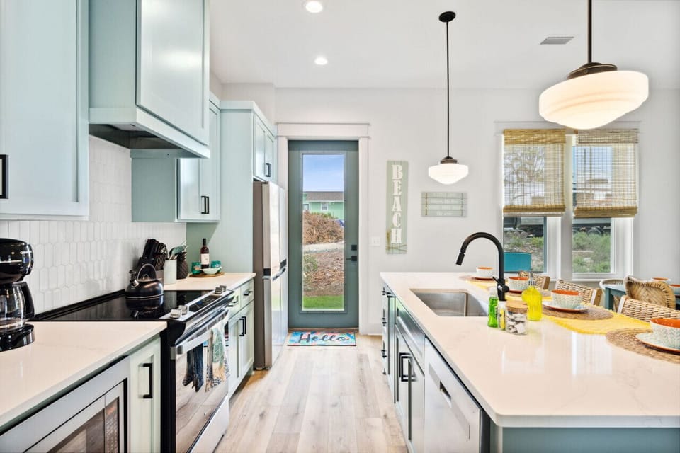 Kitchen with all the necessities