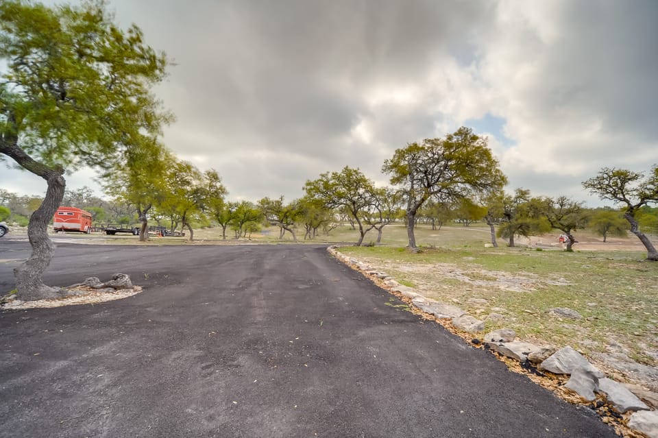Parking | Driveway (2 Vehicles) | Trailer Parking