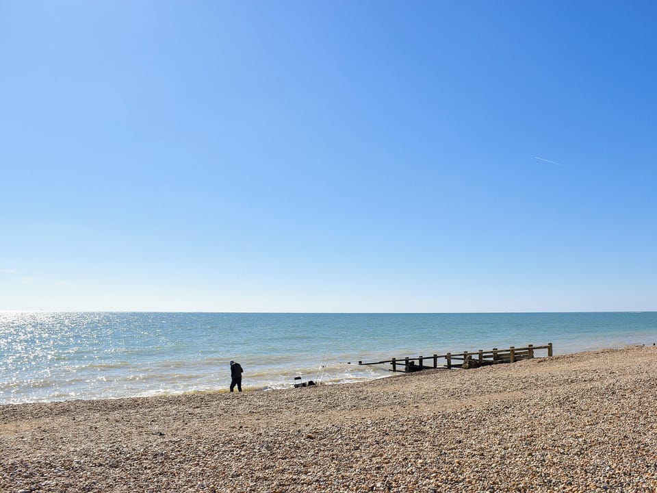 Surrounding area | Dougies Retreat, Pevensey Bay 