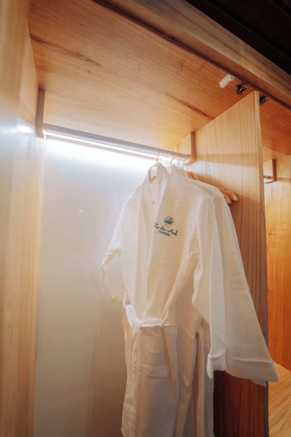 Deluxe Triple Room | Room amenity