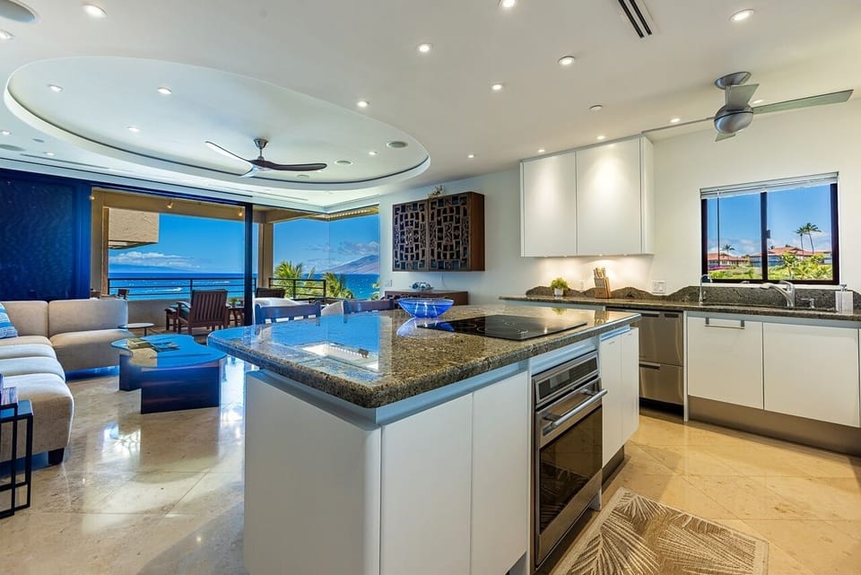 Condo, 1 Bedroom | Private kitchen | Coffee/tea maker, fridge, oven, dishwasher