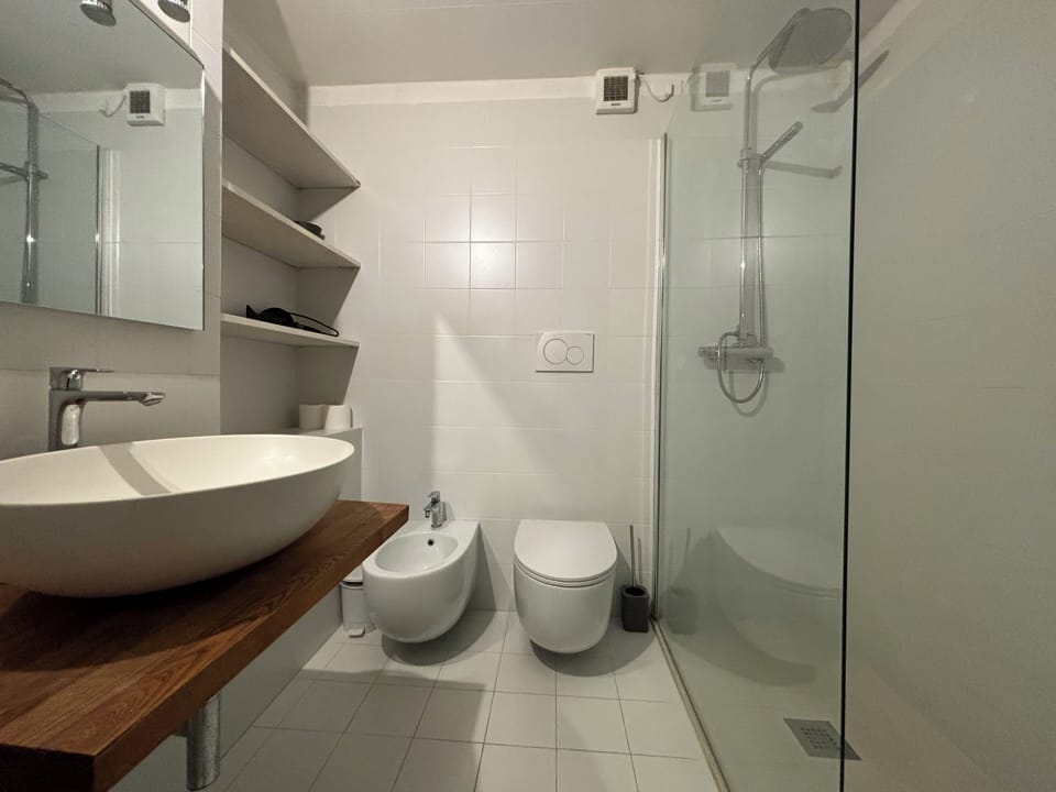 Condo | Bathroom