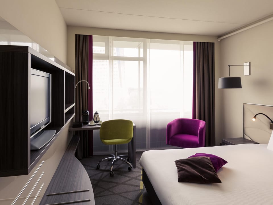 Minibar, in-room safe, desk, iron/ironing board (on request)