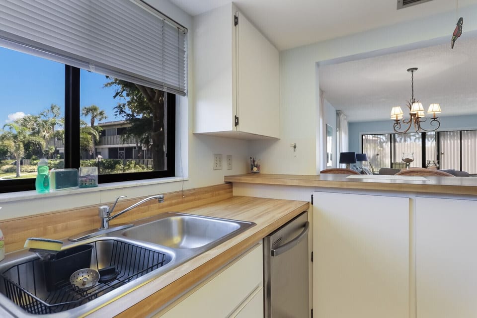 Fully stocked kitchen