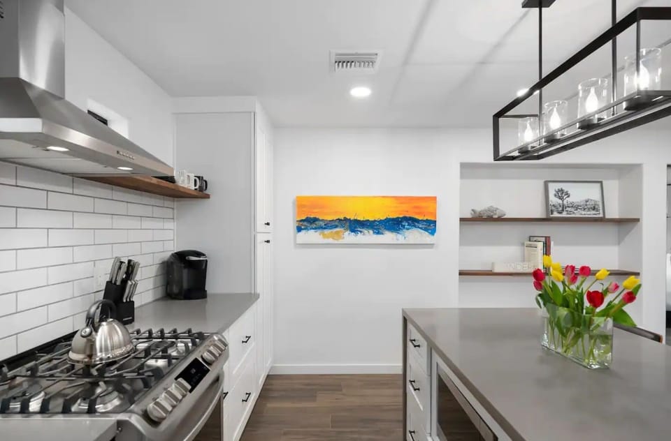 Range and pantry 