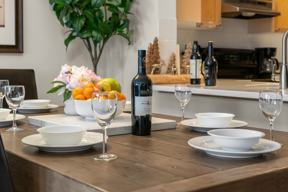 Unit 1-Dining Area
