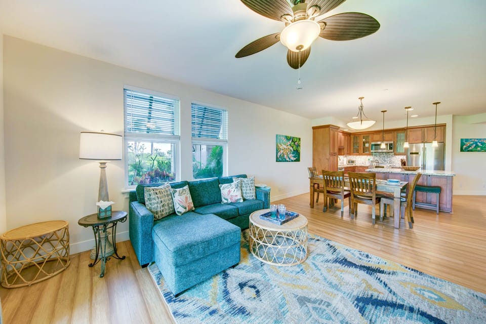 Condo, 3 Bedrooms | Living area | Smart TV