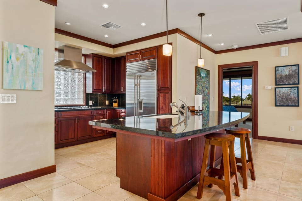 Condo, 3 Bedrooms | Private kitchen | Coffee/tea maker, fridge, oven, dishwasher