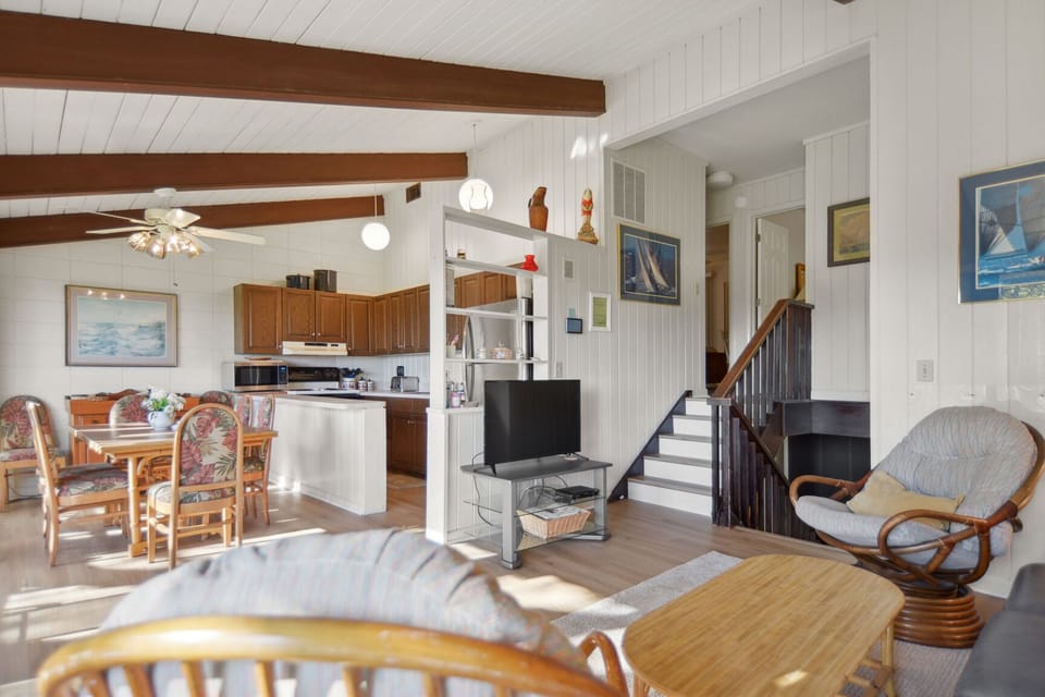 Living to Upstairs View