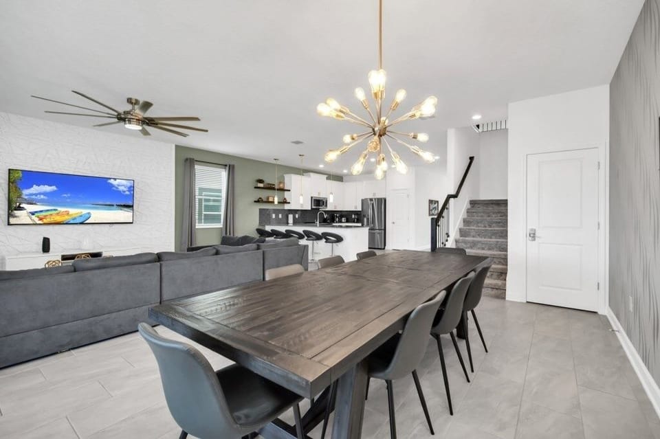 Villa, Multiple Bedrooms | Dining