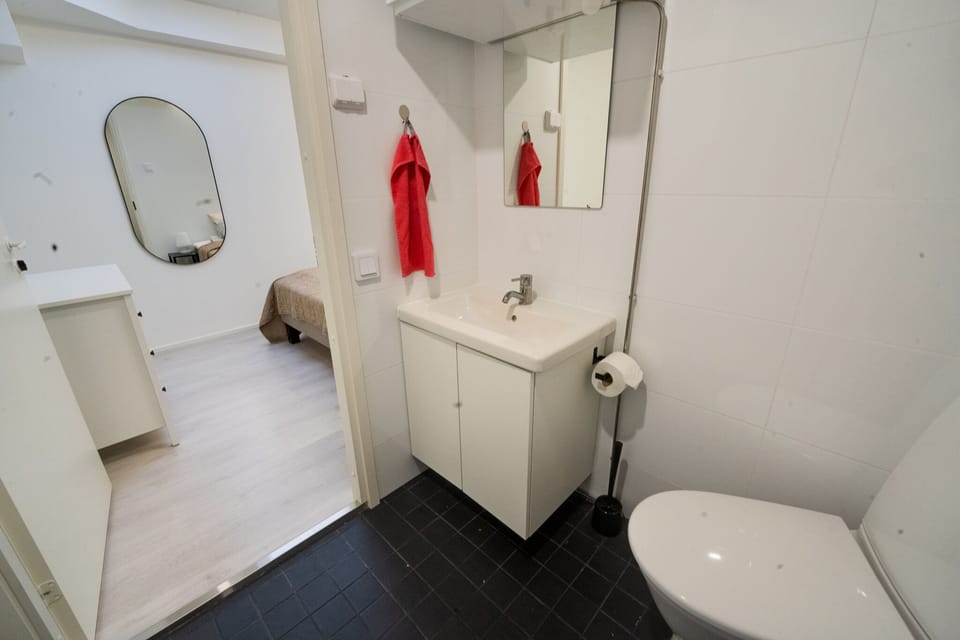 Bathroom (1)
