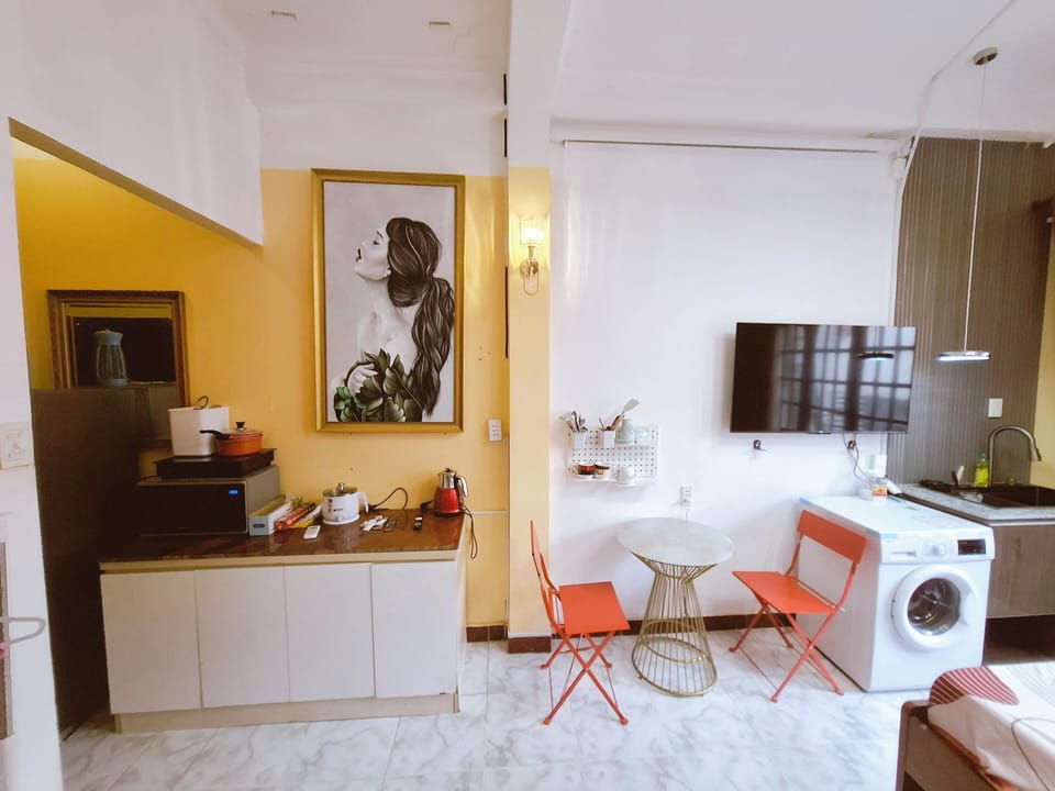 Family Quadruple Room | Premium bedding, minibar, desk, laptop workspace
