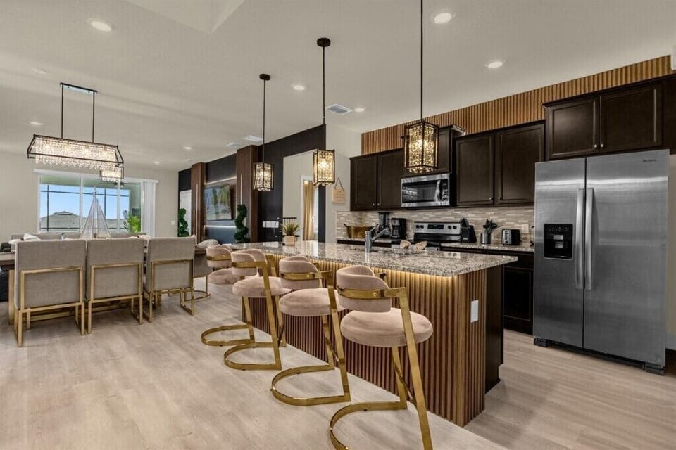 3775 Lana Ave (6).jpg