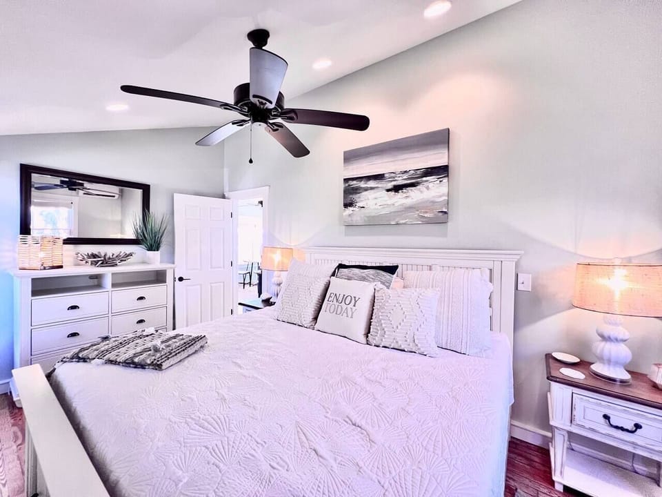King Bedroom