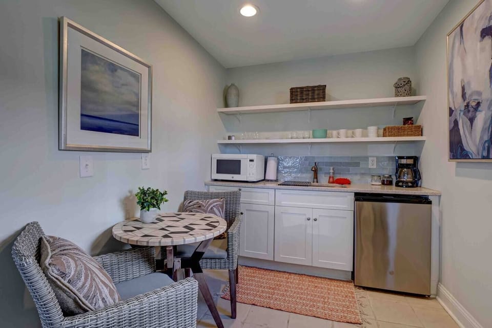Kitchenette