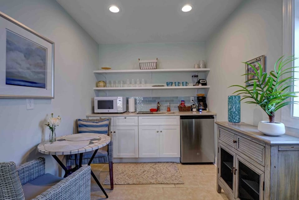 Kitchenette