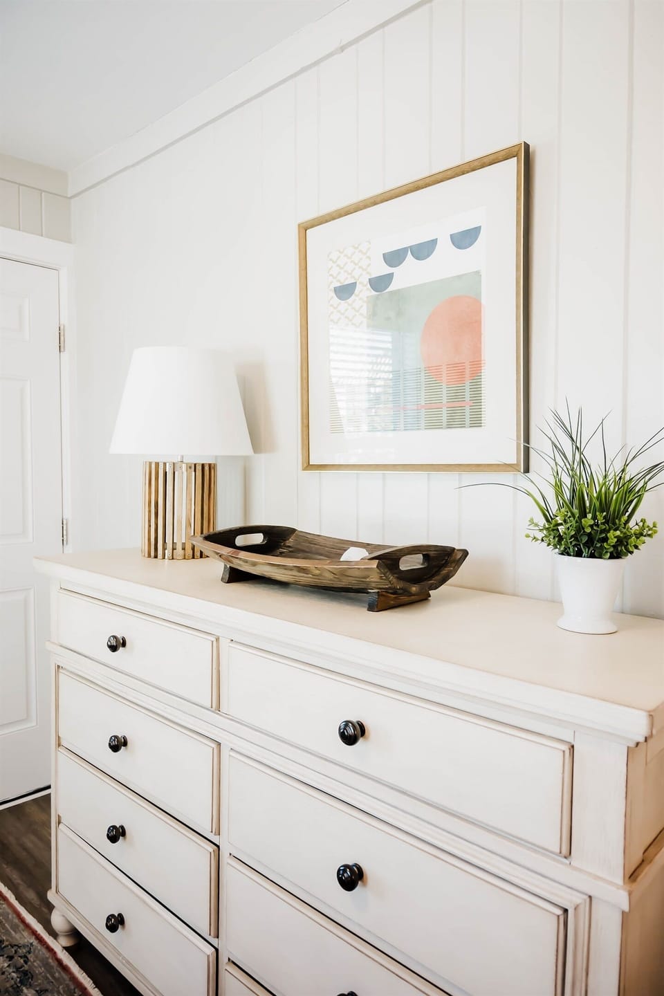 Queen Bedroom