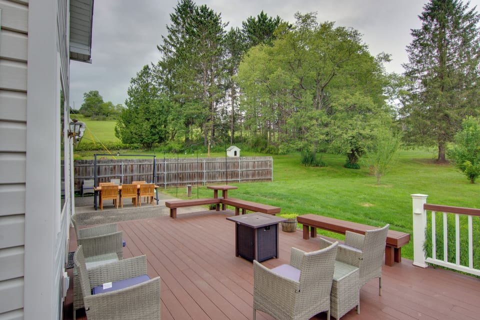 Home Exterior | Fire Pit | Dining Area