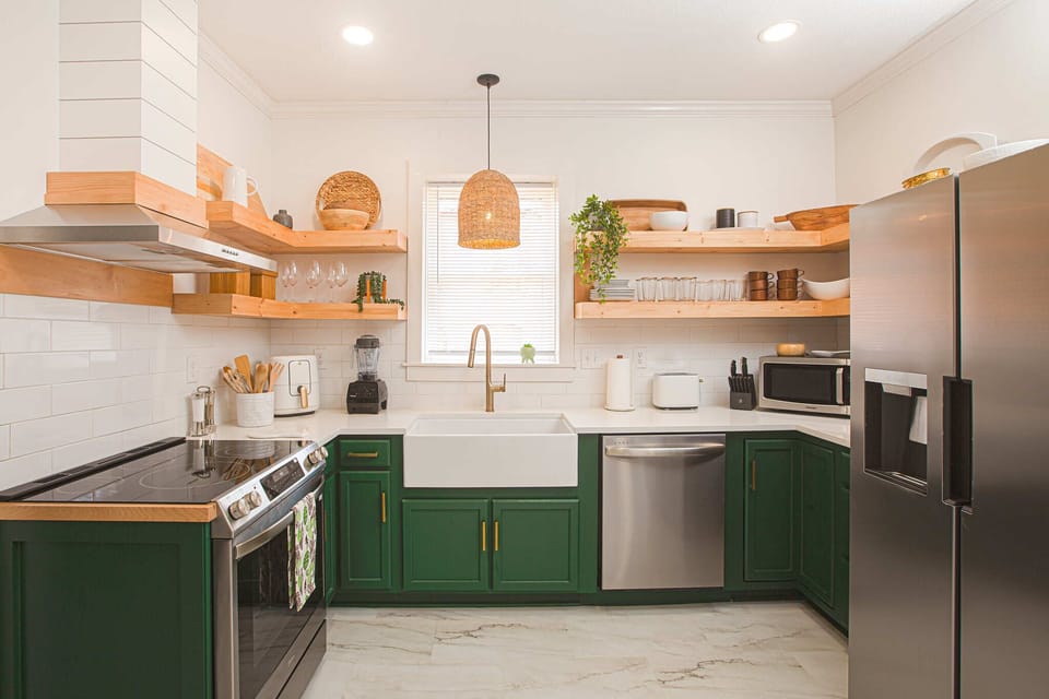 Brand New Kitchen with everything you need to make an amazing meal or leftovers.