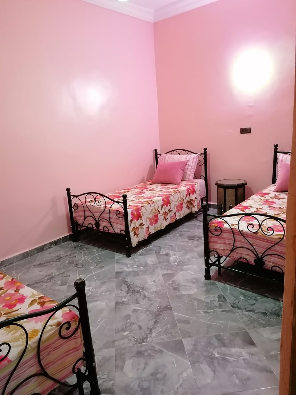 Family Apartment | 2 bedrooms, iron/ironing board, free WiFi