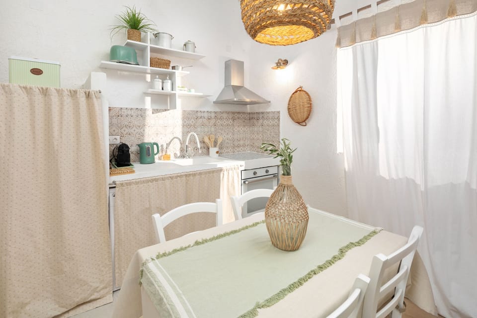 Kitchen and dining area