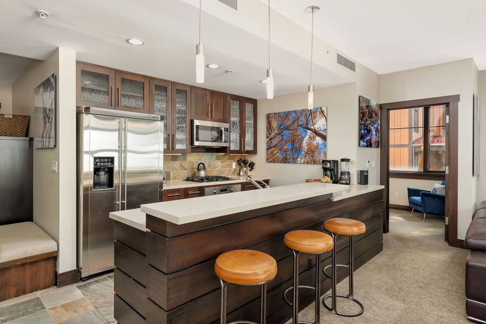 The ease of access to Hayden Lodge and a fully stocked kitchen makes it so convenient to stop back home for lunch!
