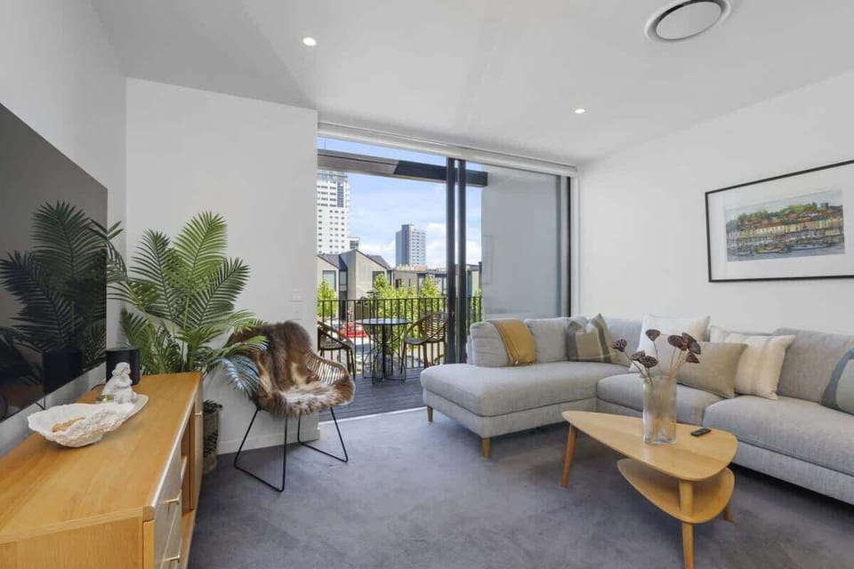 Open plan living room, access to balcony