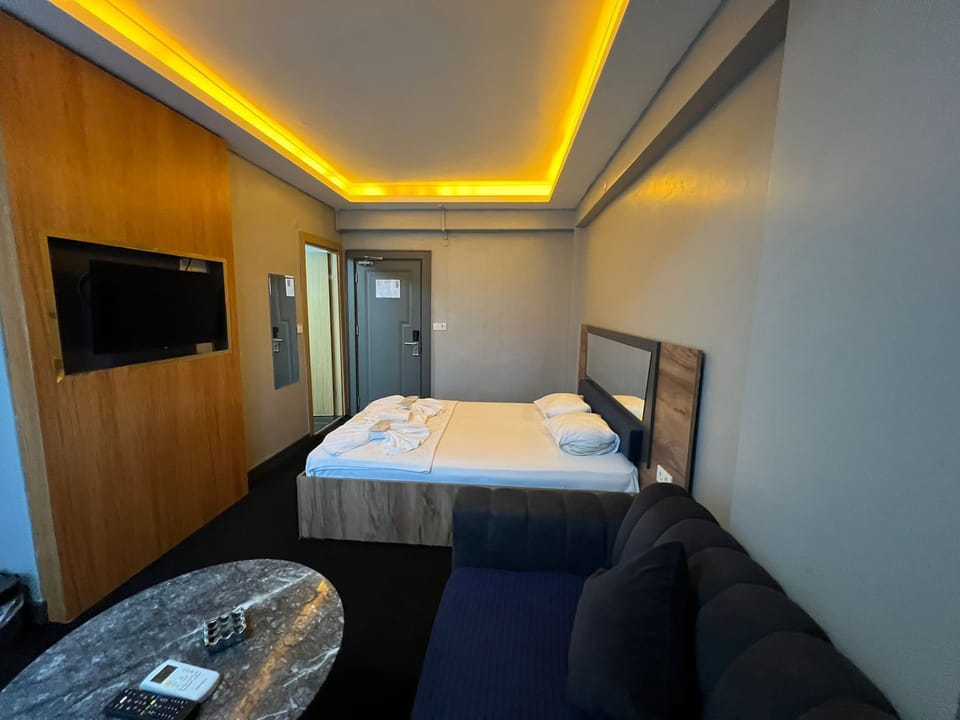 Minibar, in-room safe, desk, laptop workspace
