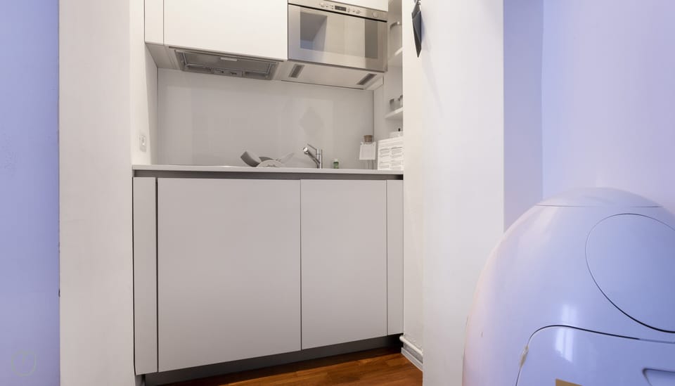 Apartment (1 Bedroom) | Interior