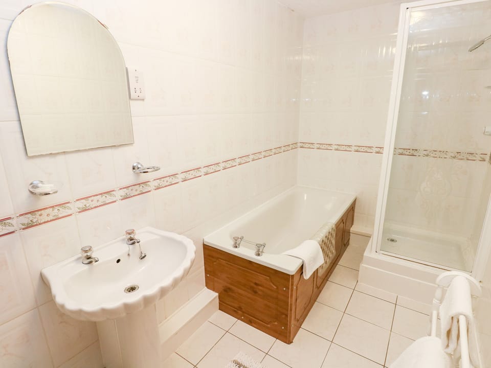 Adeline Cottage in Burry Port