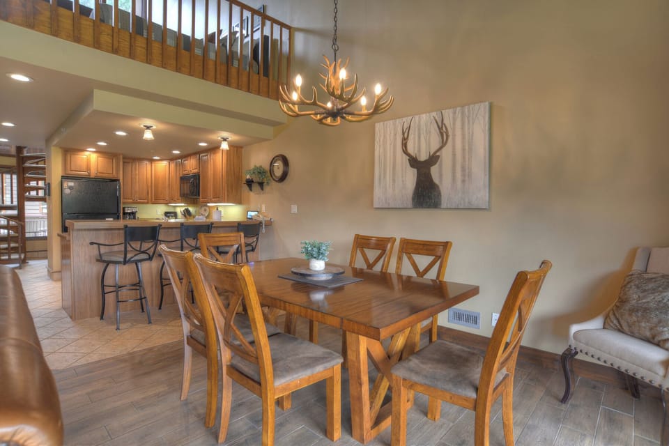 Plenty of space to enjoy a meal together.