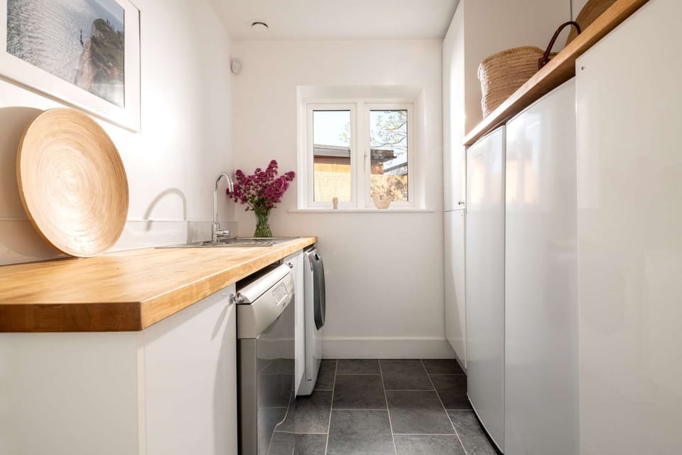 Utility Room with 2nd Dishwasher, Washer/Dryer &amp; Large Separate Fridge &amp; Freezer.
