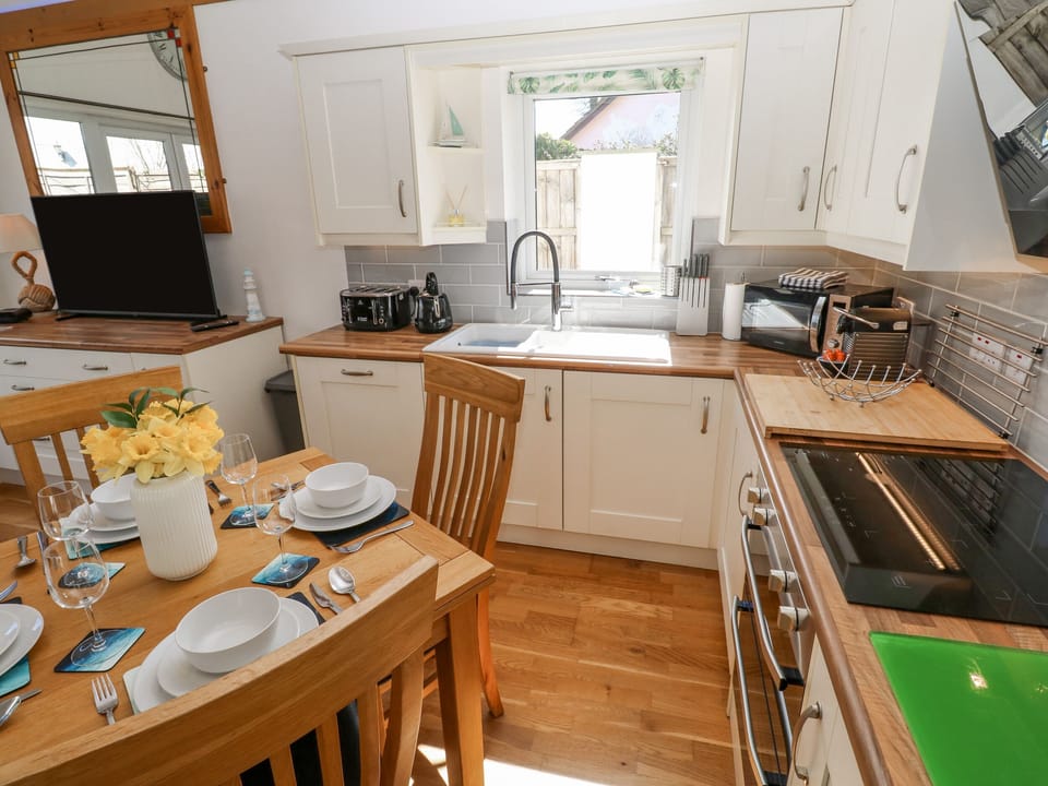 Fridge, dishwasher, electric kettle, toaster