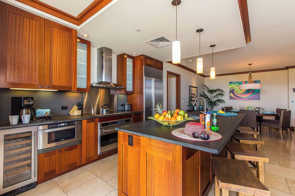 Condo, Multiple Beds, Balcony, Ocean View (Hale Leilani) | Private kitchen | Coffee/tea maker, fridge, microwave, oven