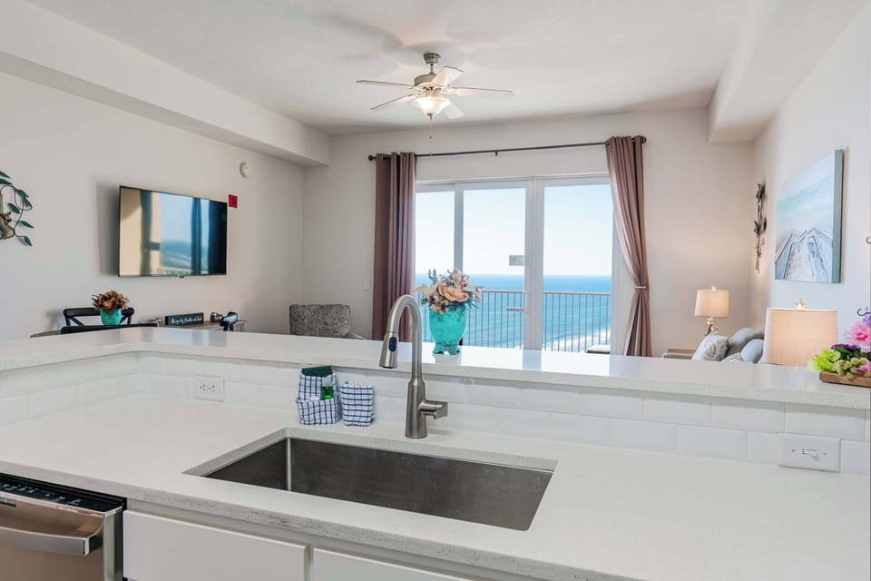 Condo, Multiple Beds, Balcony, Ocean View (Sandy Feet Retreat) | Private kitchen | Fridge, microwave, oven, stovetop