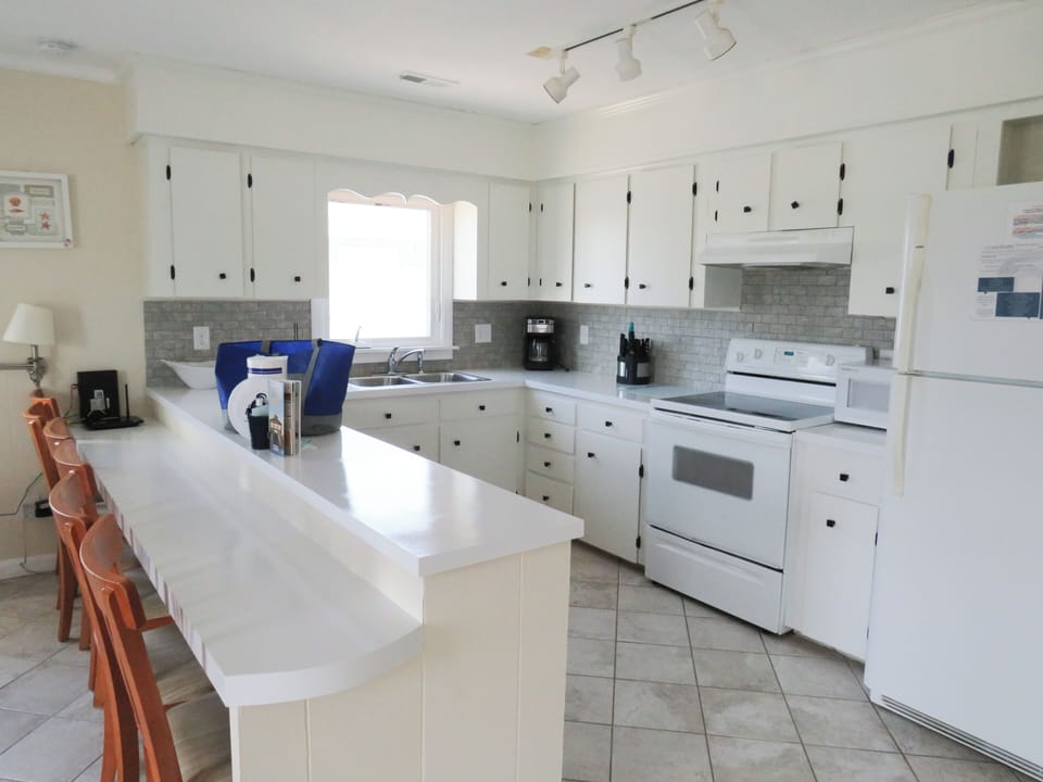 Kitchen - Cozy and fully equipped kitchen.