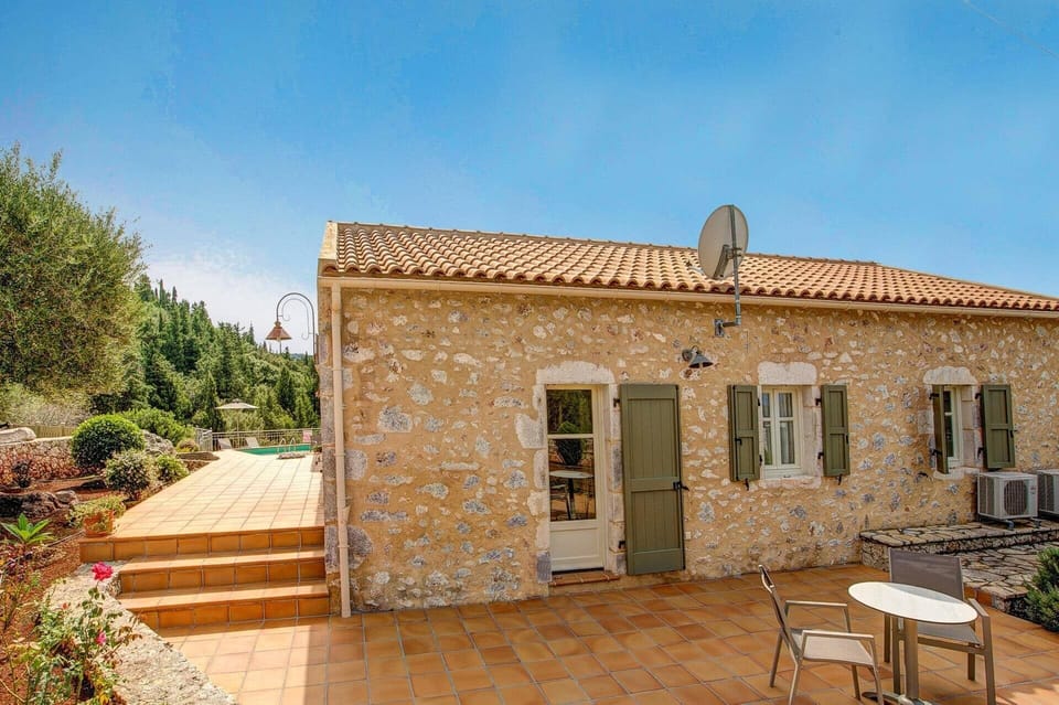 Villa Vigli Retreat image