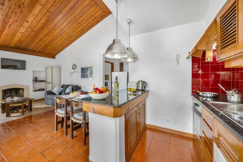 Villa Sunshine image