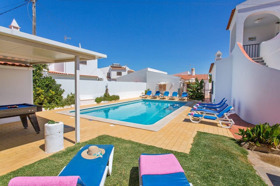 Villa Terra image