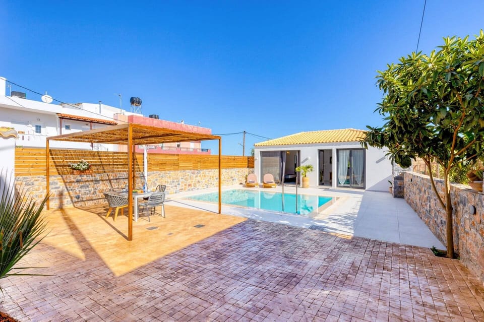 Villa Selena image