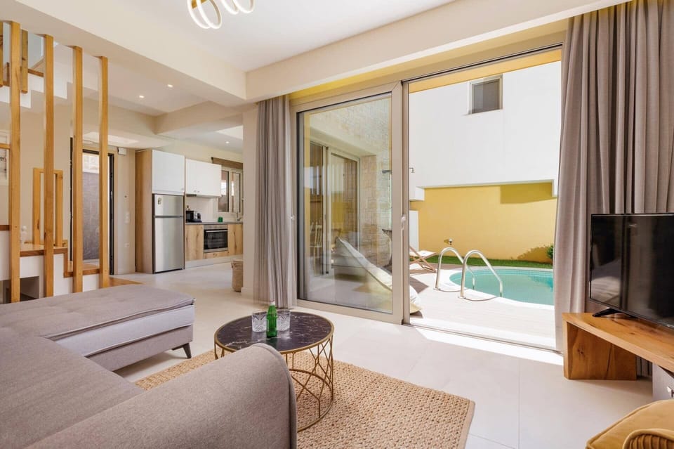 Villa Daphne Gouvia image