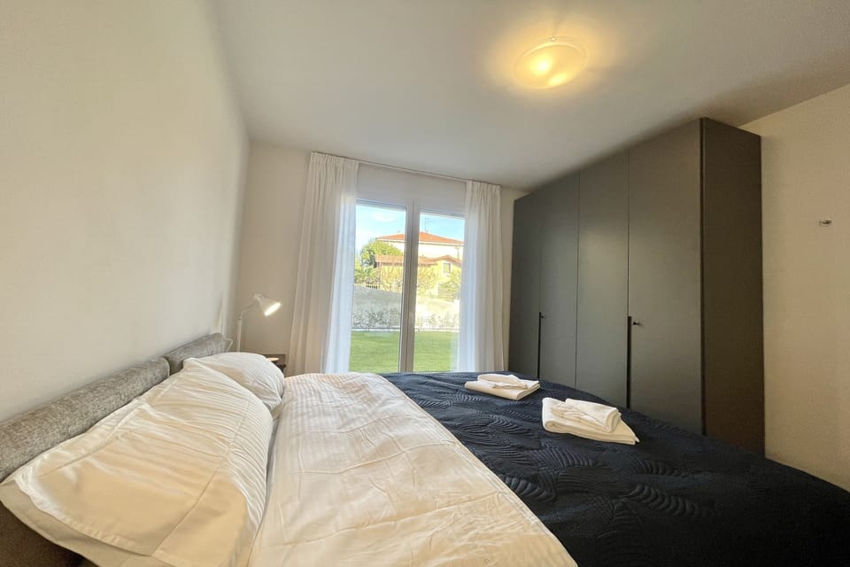 Second bedroom