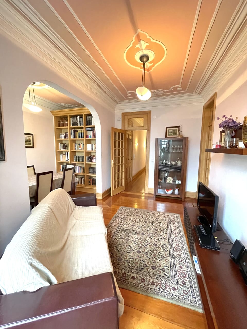 SALA DE VISITAS E TV 