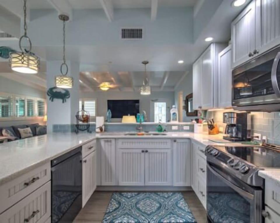 Full Equipped Kitchen