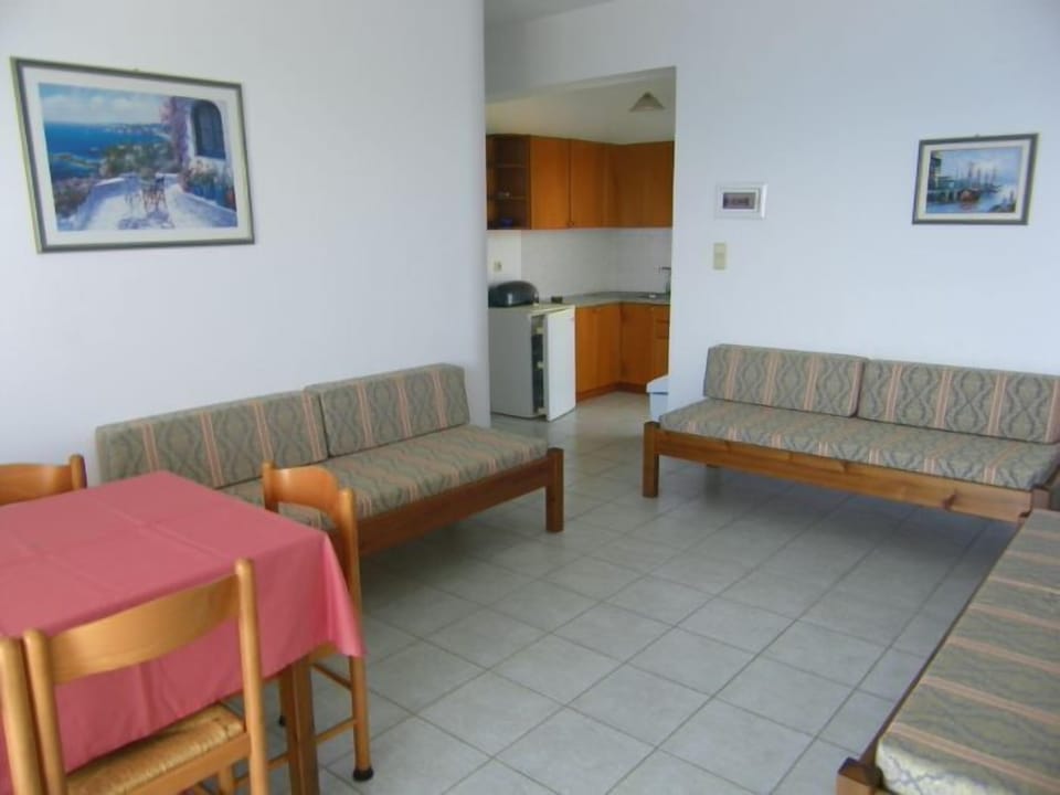 Apartment | Living room | TV