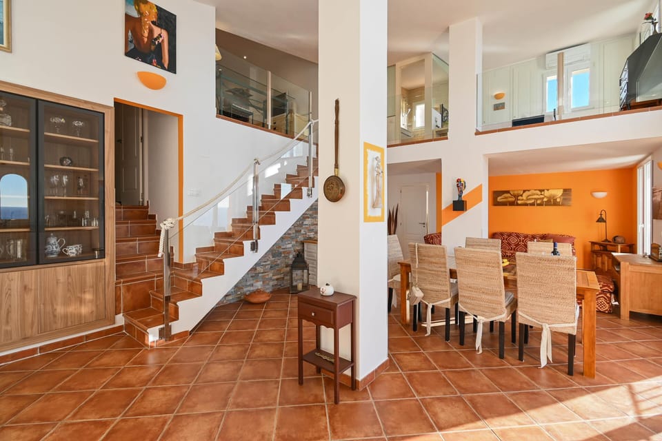 Living-dining room