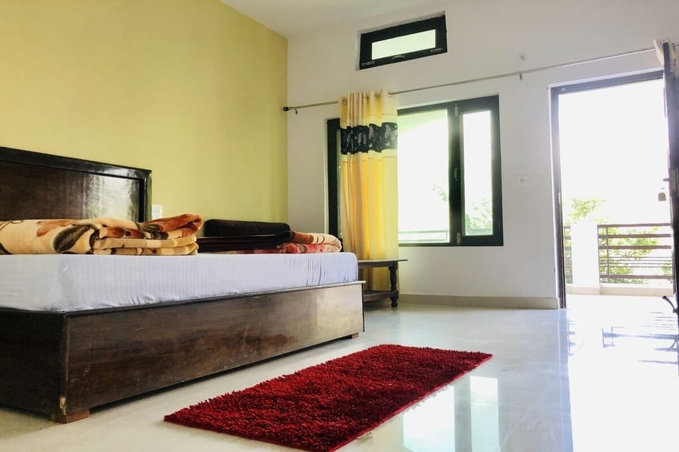 Deluxe Double Room | Free WiFi