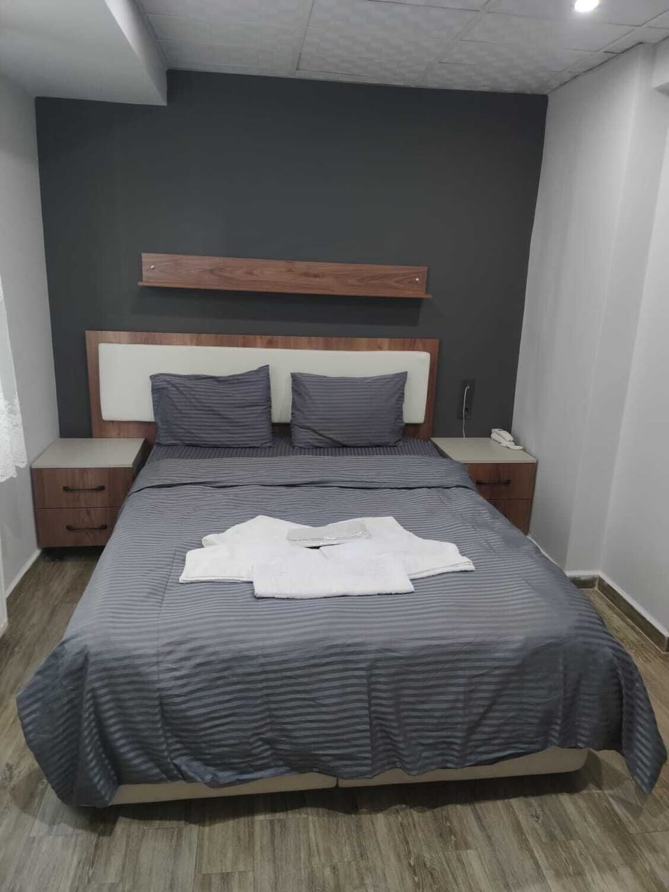 Basic Double Room | Desk, WiFi (free), bed sheets