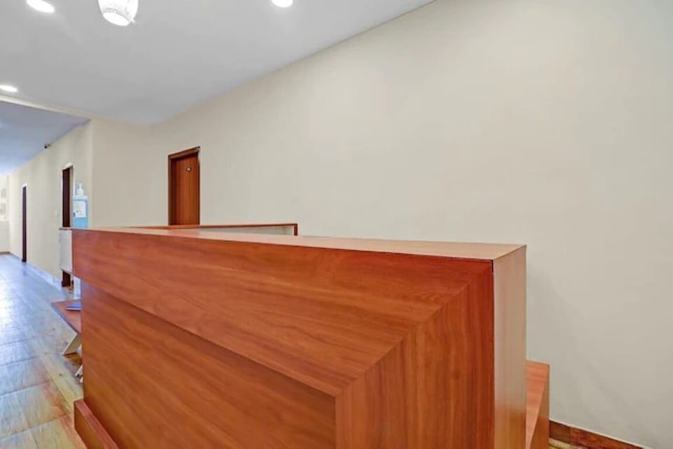 iROOMZ Sri Udupi Park Suites PMC Hotel in Bengaluru