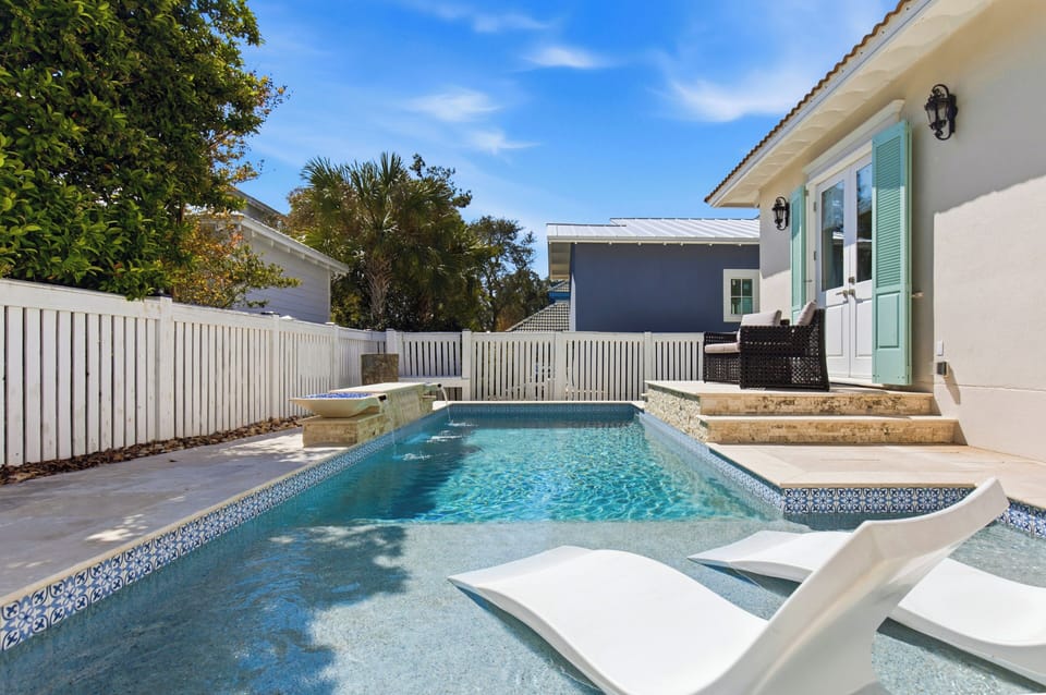 The private pool at Aubreeze of Summer!